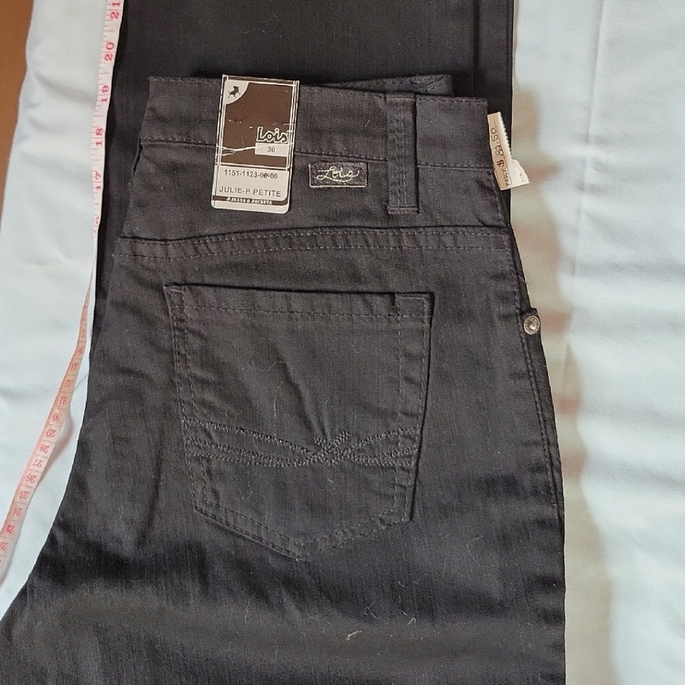 Lois Petite  Black  Straight Leg Jeans  30x30